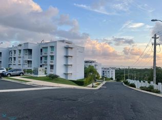 968 Camino Las Picuas #301B, Rio Grande, PR 00745