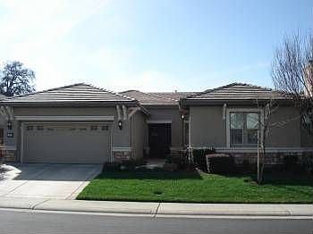 1st image of 2926 Fox Den Cir