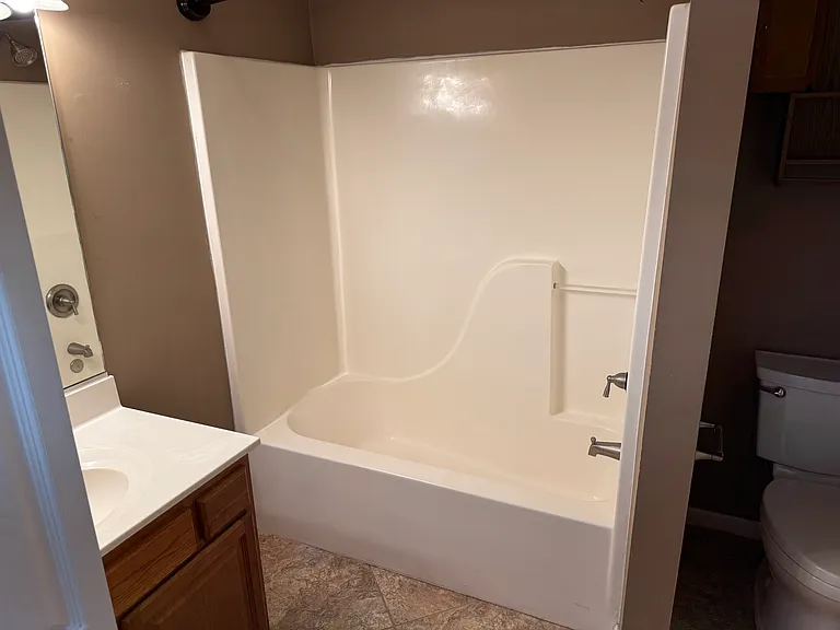 6832 Greenbrook Dr — Photo 11