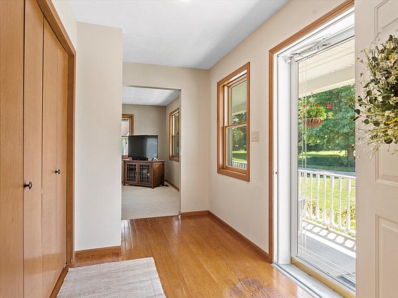 4th image of 29545 Dawn Jo Lene Ave