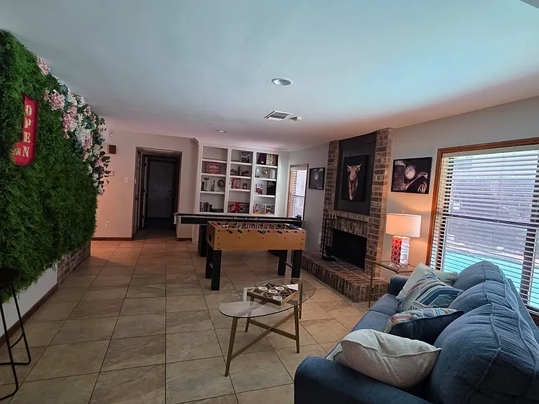 2407 Winding Hollow Ln — Photo 23