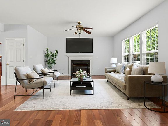 4th image of 25825 Spring Farm Cir