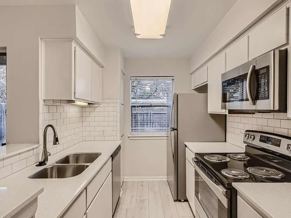 1st image of 9226 Jollyville Rd APT 135