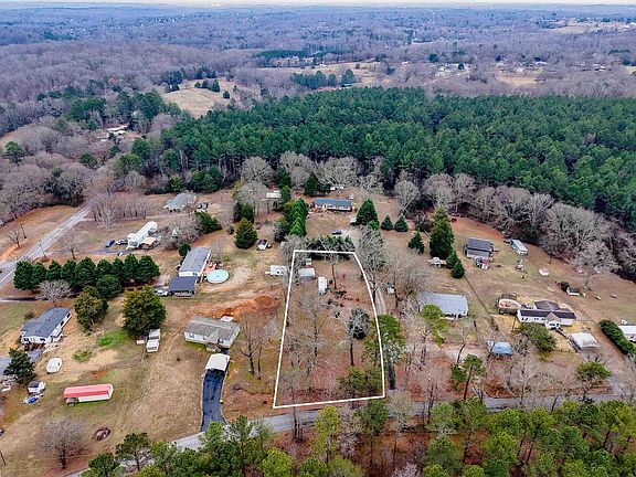 5th image of 460 Looper Rd