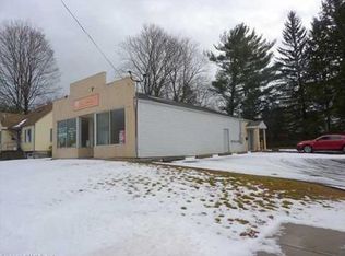 198 W Main St, Plainville, CT 06062