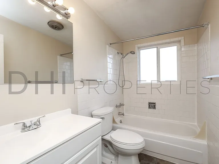 1116 10th Ave #1231 — Photo 7