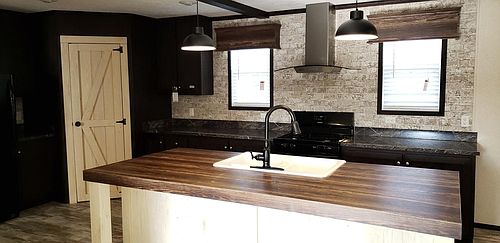 2nd image of 863 Taffy Ln S