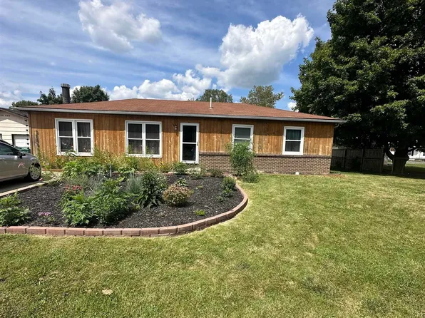 602 Carol Dr, Walton, IN 46994