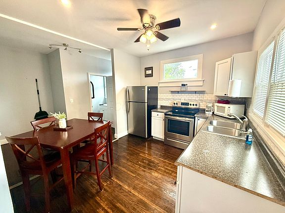 5th image of 2683 Neil Ave