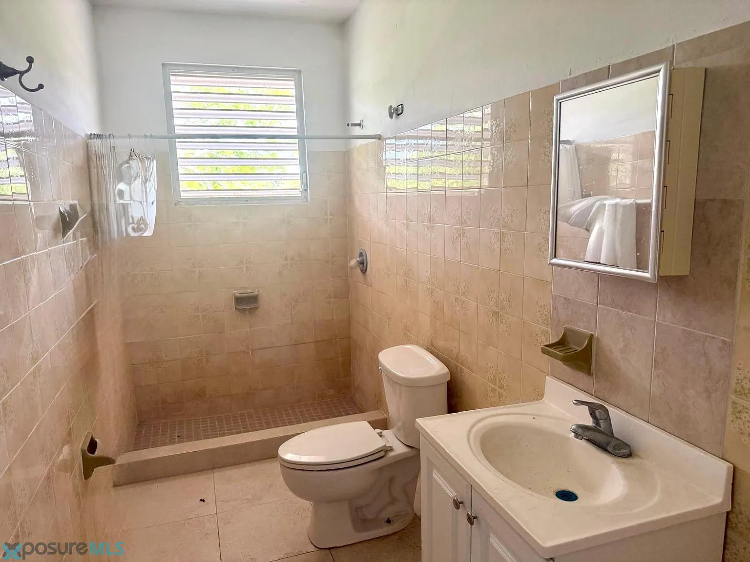 2 bed, 1.0 bath, 1000 sqft, $800 — Photo 4