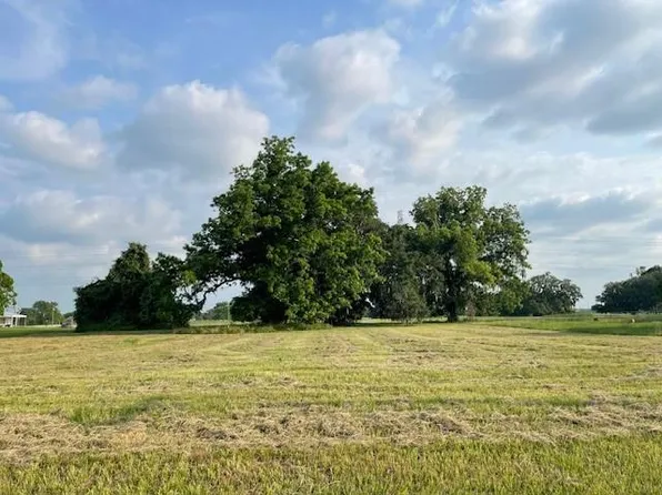 178 Horse Shoe Trl, Angleton, TX 77515