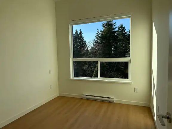 4th image of 14778 106th Ave #614