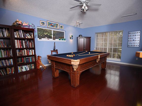 4th image of 565 S Pine Meadow Dr