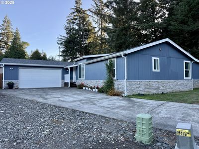 1586 Pennsylvania Pl, Coos Bay, OR, 97420