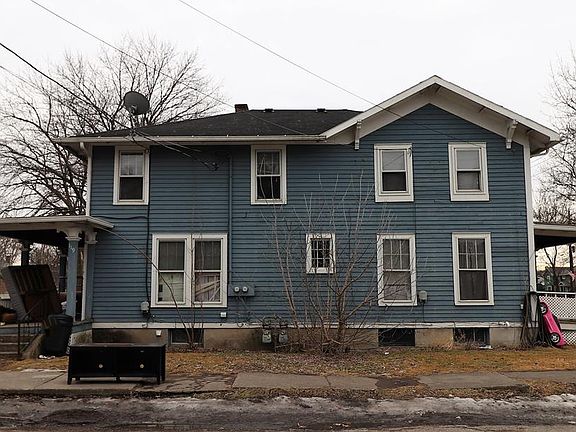 3rd image of 119 Orchard St