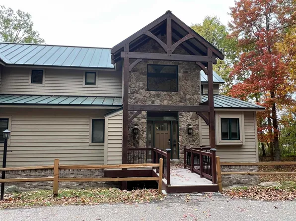 S6330 Bluff Rd #1, Merrimac, WI 53561