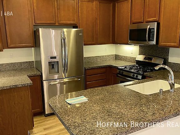 2nd image of 10584 Mandevilla Ct