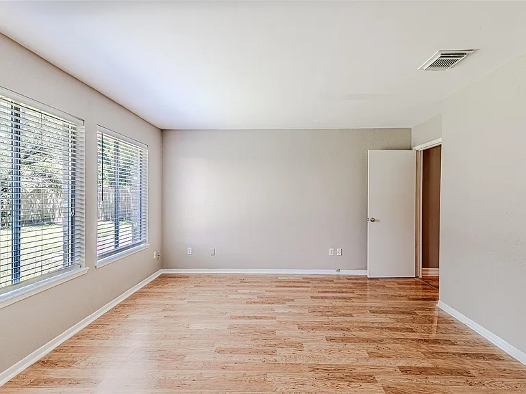 18506 Creekfield Ct — Photo 29