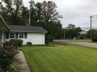 12854 Holiday Ln, Bowie, MD 20716