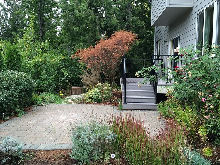 9946 NW Taylor St — Photo 27