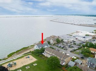 20 Caswell Ln APT B2, Plymouth, MA 02360