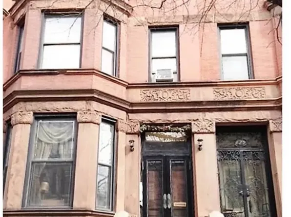 827 Carroll Street image 1 of 9