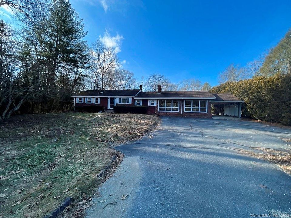 64 Fairview Ave, Jewett City, CT 06351 Zillow