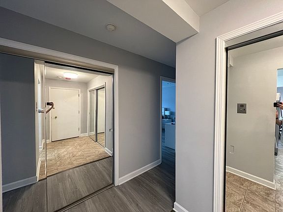 4th image of 400 Thames Pkwy APT 3E