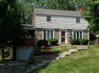 5104 Caste Dr, Pittsburgh, PA 15236