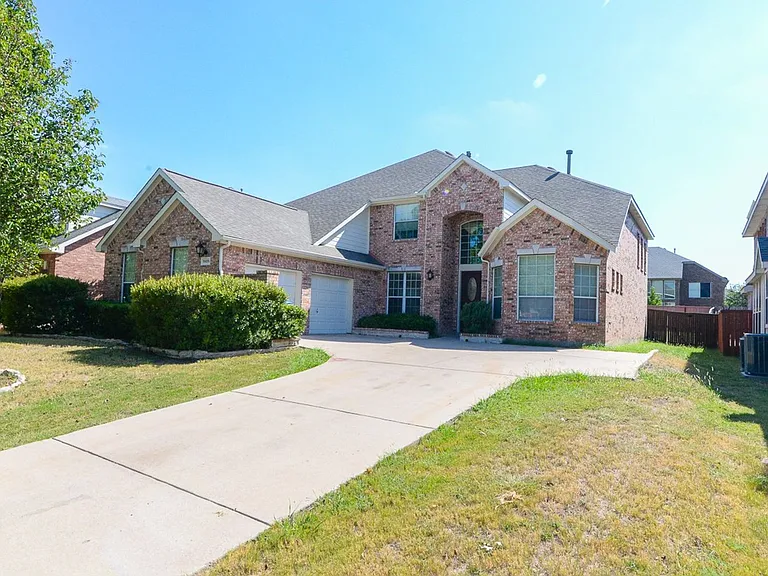 9605 Pinehurst Dr — Photo 24