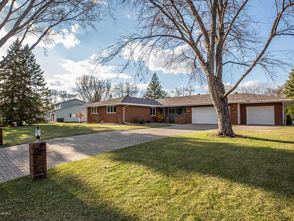 2nd image of 1080 Westside Dr