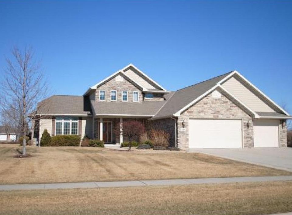 1st image of 1584 Silver Maple Dr