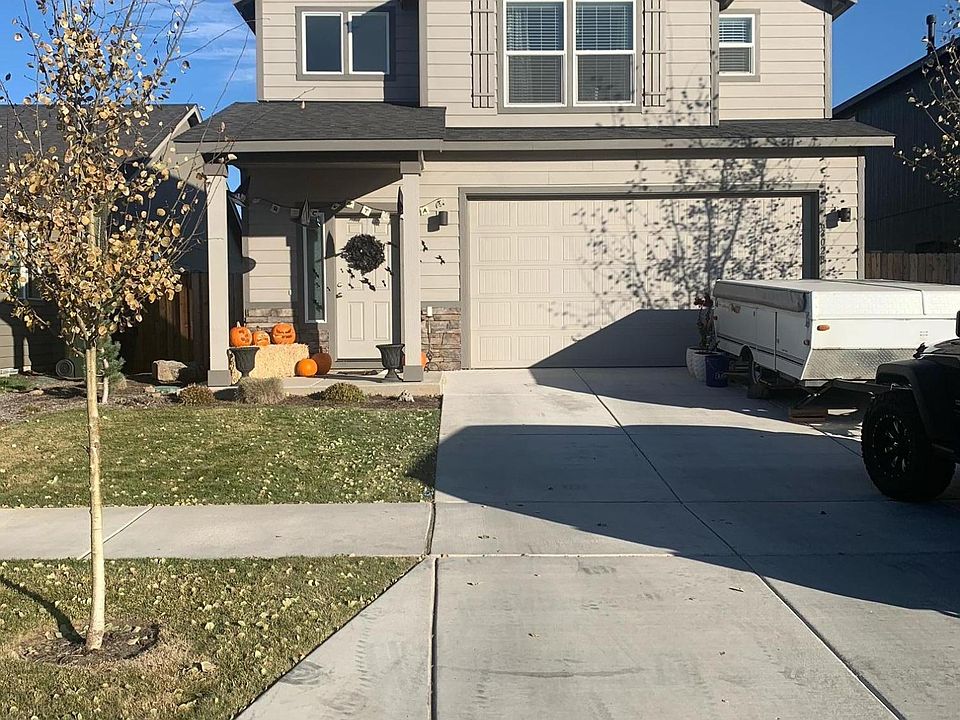 2nd image of 63028 Woodbridge Pl