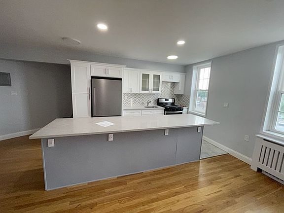 3rd image of 2239 Troy Ave APT 6C