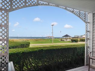 31 Ocean Ave #104, York, ME 03909