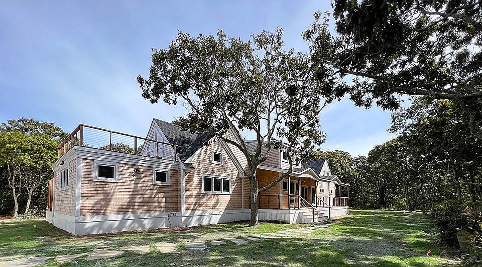 3 Mattakesett Bay Road