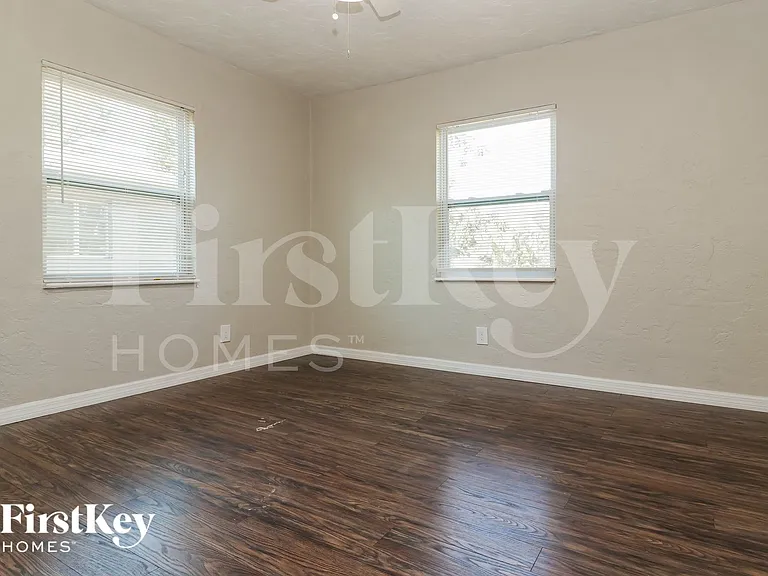 4134 3rd Ave S — Photo 12