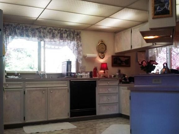 5th image of 12510 123rd Street Ct E
