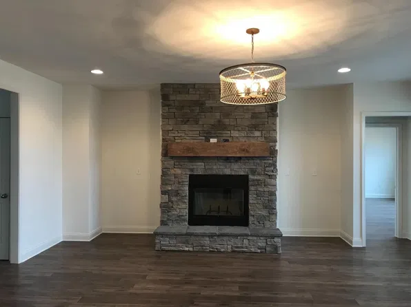 5003 Prairie Rose Way, Versailles, KY 40383