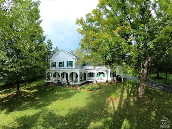 28 Birge Hill Road, Chatham, NY 12037