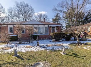 37891 Lake Dr, Avon, OH
