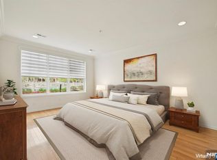 1104 Pointe Gate Dr, Livingston, NJ 07039