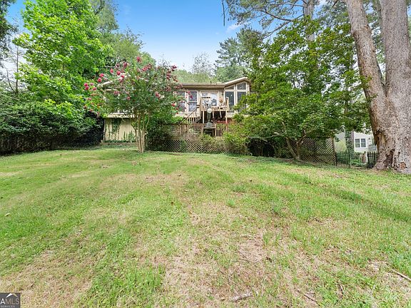 4th image of 1640 Williams Cir