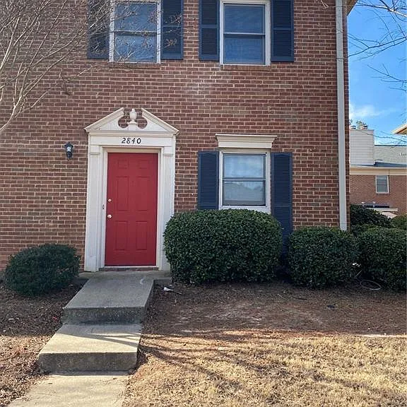 2840 Webb Bridge Rd — Photo 2