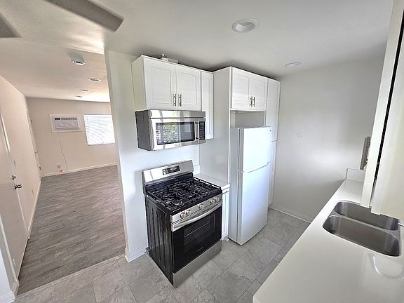2nd image of 5406 Blackwelder St APT 3