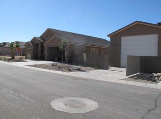 1351 Manchester Ln, Mesquite, NV 89027