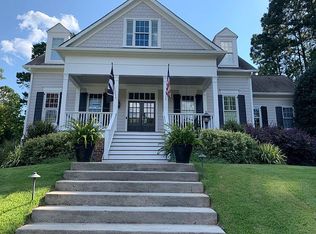 180 Whitegate Dr, Fayetteville, GA 30215