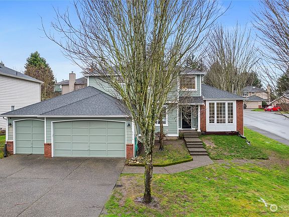 3rd image of 5215 Olive Avenue SE