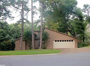 3107 Foxcroft Rd, Little Rock, AR 72227