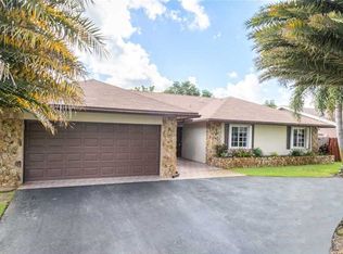 5214 SW 119th Ave, Cooper City, FL 33330